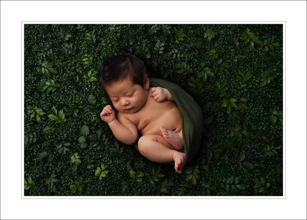 Puyallup newborn photographer